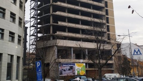 ЗА СКЕЛЕТ 5,2 МИЛИОНА ЕВРА: Изгорела зграда Радничког универзитета добила власника, прихваћена понуда домаће технолошке компаније ЗА СКЕЛЕТ 5,2 МИЛИОНА ЕВРА: Изгорела зграда Радничког универзитета добила власника, прихваћена понуда домаће технолошке компаније