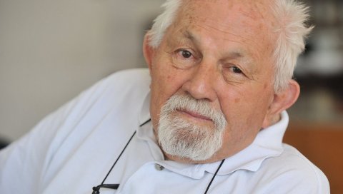 МИЛОВАН ДАНОЈЛИЋ НА ВЕСТ О НАГРАДИ: Имао сам срећу да ослушкујем Андрићеву мудру реч МИЛОВАН ДАНОЈЛИЋ НА ВЕСТ О НАГРАДИ: Имао сам срећу да ослушкујем Андрићеву мудру реч