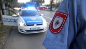 ПОРОДИЧНА ТРАГЕДИЈА КОД ПРЊАВОРА: Заклао жену, па пресудио себи струјним ударом ПОРОДИЧНА ТРАГЕДИЈА КОД ПРЊАВОРА: Заклао жену, па пресудио себи струјним ударом