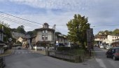 ПОМОЋ СИРОМАШНИМ ПЕНЗИОНЕРИМА: Врњчани брину о најстаријим суграђанима ПОМОЋ СИРОМАШНИМ ПЕНЗИОНЕРИМА: Врњчани брину о најстаријим суграђанима