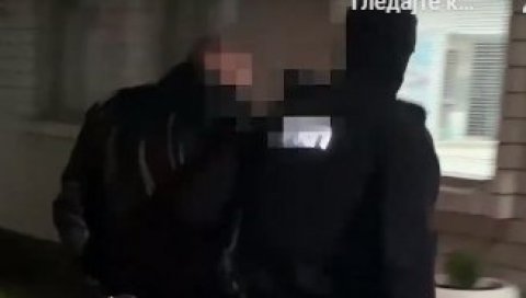 ХАПШЕЊЕ КРИМИНАЛНЕ ГРУПЕ: Велика акција полиције у Србији - пало 12 осумњичених ХАПШЕЊЕ КРИМИНАЛНЕ ГРУПЕ: Велика акција полиције у Србији - пало 12 осумњичених