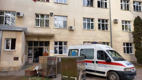 ЕПИДЕМИОЛОШКА СИТУАЦИЈА У ЧАЧКУ: 15 пацијената мање него јуче ЕПИДЕМИОЛОШКА СИТУАЦИЈА У ЧАЧКУ: 15 пацијената мање него јуче