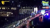 КОЛАПС У БЕОГРАДУ: Колоне аутомобила на мостовима, почеле претпразничке гужве (ФОТО) КОЛАПС У БЕОГРАДУ: Колоне аутомобила на мостовима, почеле претпразничке гужве (ФОТО)