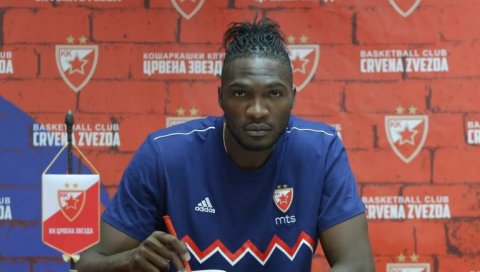 ПОСЛЕ РАДОЊИЋА И ПОЈАЧАЊЕ: Нови центар стигао у Звезду ПОСЛЕ РАДОЊИЋА И ПОЈАЧАЊЕ: Нови центар стигао у Звезду