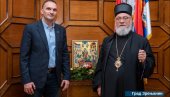 УПОЗНАВАЊЕ СА ГРАДОНАЧЕЛНИКОМ: Епископ Никанор у градској кући у Зрењанину УПОЗНАВАЊЕ СА ГРАДОНАЧЕЛНИКОМ: Епископ Никанор у градској кући у Зрењанину