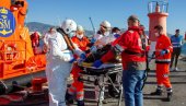 ПРЕМИНУЛЕ ЧЕТИРИ ТРУДНИЦЕ: Трагедија код обале Туниса, потрага још увек траје ПРЕМИНУЛЕ ЧЕТИРИ ТРУДНИЦЕ: Трагедија код обале Туниса, потрага још увек траје