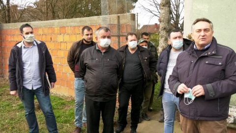 УНАПРЕЂЕЊЕ ЛОВСТВА: Општине Свилајнац Предраг Милановић обишао је фазанерију (ФОТО) УНАПРЕЂЕЊЕ ЛОВСТВА: Општине Свилајнац Предраг Милановић обишао је фазанерију (ФОТО)