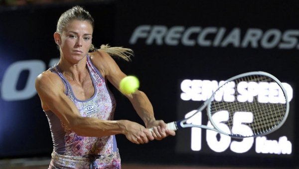 ИТАЛИЈАНКА ИЗНЕНАДИЛА ОДЛУКОМ: Тенисерка која је освојила четири титуле се повукла у 32. години