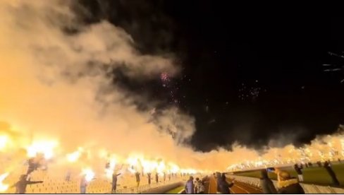 SPEKTAKULARNA PROSLAVA PARTIZANOVACA: Grobari proslavili 50 godina postojanja (FOTO) (VIDEO) SPEKTAKULARNA PROSLAVA PARTIZANOVACA: Grobari proslavili 50 godina postojanja (FOTO) (VIDEO)