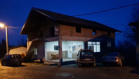 ОПЉАЧКАНА И СТАРА ПРИЧА: Породица Миливојац из Штрбаца код Прњавора поново на мети лопова (ФОТО) ОПЉАЧКАНА И СТАРА ПРИЧА: Породица Миливојац из Штрбаца код Прњавора поново на мети лопова (ФОТО)
