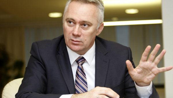 МИНИСТАР ПОЉОПРИВРЕДЕ РС: Нема потребе за протестом! МИНИСТАР ПОЉОПРИВРЕДЕ РС: Нема потребе за протестом!