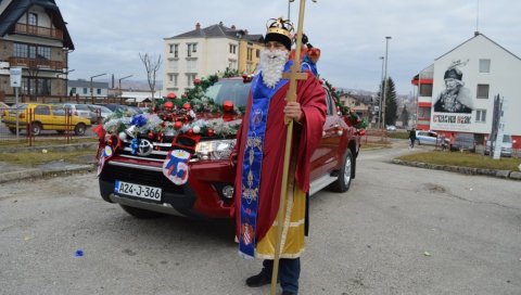 ПАКЕТИЋИ И ЗА ДЕЦУ ИЗ СЕЛА СОКОЦА: УГ Свети Василије Острошки у акцији Божић бате ПАКЕТИЋИ И ЗА ДЕЦУ ИЗ СЕЛА СОКОЦА: УГ Свети Василије Острошки у акцији Божић бате