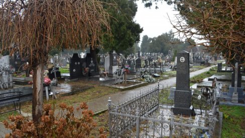 ГРАДСКО ГРОБЉЕ У ВРШЦУ: У првих 100 година искоришћено мање парцела него у последњих 80 ГРАДСКО ГРОБЉЕ У ВРШЦУ: У првих 100 година искоришћено мање парцела него у последњих 80
