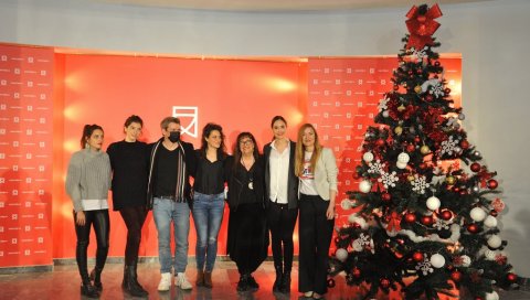 БРЕХТ ЗА ПОЧЕТАК: Најављено десет премијера Београдског драмског позоришта БРЕХТ ЗА ПОЧЕТАК: Најављено десет премијера Београдског драмског позоришта