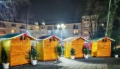 НОВОГОДИШЊИ БАЗАР УЗ КУВАНО ВИНО: Посетиоци могу уживати уз поштовање епидемиолошких мера НОВОГОДИШЊИ БАЗАР УЗ КУВАНО ВИНО: Посетиоци могу уживати уз поштовање епидемиолошких мера