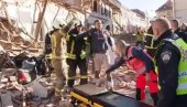 KRICI ODJEKUJU PETRINJOM: Gradonačelnik potvrdio najgore vesti (UZNEMIRUJUĆI FOTO) KRICI ODJEKUJU PETRINJOM: Gradonačelnik potvrdio najgore vesti (UZNEMIRUJUĆI FOTO)
