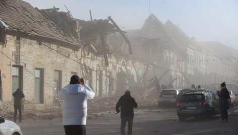 ТРЕСЛО СЕ ОД ИТАЛИЈЕ ДО РУМУНИЈЕ: Земљотрес осетило шест милиона људи, паника у целом региону ТРЕСЛО СЕ ОД ИТАЛИЈЕ ДО РУМУНИЈЕ: Земљотрес осетило шест милиона људи, паника у целом региону