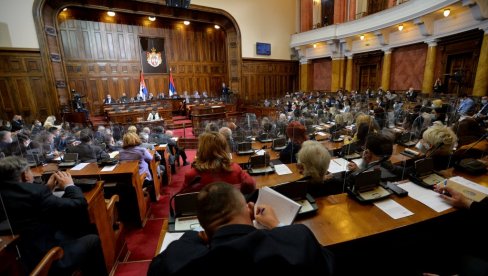 ДО 64.000 ДИНАРА ЗАРАДЕ ОСЛОБОЂЕНИ ПОРЕЗА: Усвојени закони за опорезивање фриленсера ДО 64.000 ДИНАРА ЗАРАДЕ ОСЛОБОЂЕНИ ПОРЕЗА: Усвојени закони за опорезивање фриленсера
