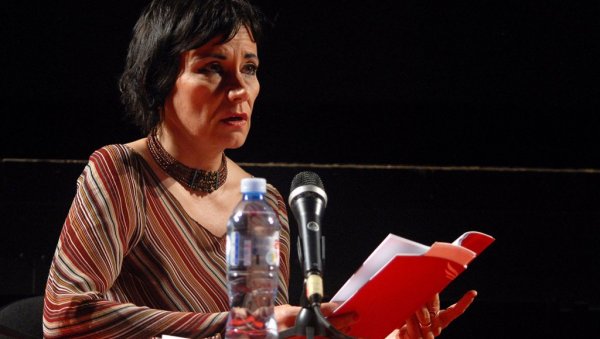 МИЉЕ И ЈАМБОЛИЈА: У „Књизи нестајања“ сто једна прича о предметима који су изашли из употребе МИЉЕ И ЈАМБОЛИЈА: У „Књизи нестајања“ сто једна прича о предметима који су изашли из употребе