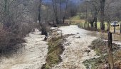ODSEČENO NEKOLIKO SELA: Poplave u Prijepoljskom kraju, reka Slatina prekinula put ODSEČENO NEKOLIKO SELA: Poplave u Prijepoljskom kraju, reka Slatina prekinula put