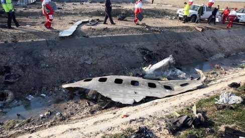 EPILOG PRIČE O UKRAJINSKOM AVIONU: Iran plaća po 150.000 dolara za svakog putnika (FOTO) EPILOG PRIČE O UKRAJINSKOM AVIONU: Iran plaća po 150.000 dolara za svakog putnika (FOTO)