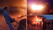ДАЕШ ПРЕУЗЕО ОДГОВОРНОСТ ЗА НАПАД У СИРИЈИ: У експлозији аутобуса погинуло 28 особа (ФОТО) ДАЕШ ПРЕУЗЕО ОДГОВОРНОСТ ЗА НАПАД У СИРИЈИ: У експлозији аутобуса погинуло 28 особа (ФОТО)