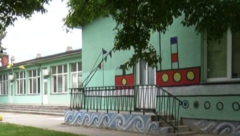ЗА ДЕЦУ ДЕЖУРА САМО „ЛЕПТИРИЋ“: Наредне седмице редукован рад ПУ „Дечја радост“ у Ћуприји ЗА ДЕЦУ ДЕЖУРА САМО „ЛЕПТИРИЋ“: Наредне седмице редукован рад ПУ „Дечја радост“ у Ћуприји