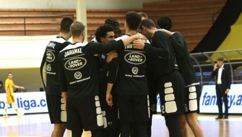 НИЈЕ САМО ЕКОНОМ: Пет кошаркаша Партизана има симптоме корона вируса НИЈЕ САМО ЕКОНОМ: Пет кошаркаша Партизана има симптоме корона вируса