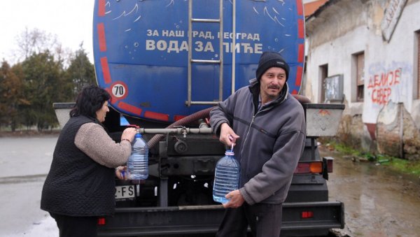 ВОДА МОРА У РИТОПЕК: У грочанској каси 170 милиона мање него прошле године, али се од приоритета ипак не одустаје ВОДА МОРА У РИТОПЕК: У грочанској каси 170 милиона мање него прошле године, али се од приоритета ипак не одустаје