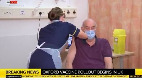 ПОЧЕЛО ЈЕ: Пацијент на дијализи (82) први на свету примио Оксфордску вакцину (ВИДЕО) ПОЧЕЛО ЈЕ: Пацијент на дијализи (82) први на свету примио Оксфордску вакцину (ВИДЕО)