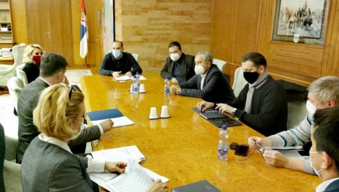 АНАЛИЗИРАН ДЕТАЉАН ПЛАН ВАКЦИНАЦИЈЕ: Прво вакцинација запослених у установама социјалне заштите АНАЛИЗИРАН ДЕТАЉАН ПЛАН ВАКЦИНАЦИЈЕ: Прво вакцинација запослених у установама социјалне заштите