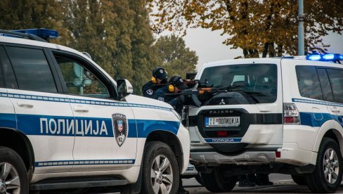 VELIKA AKCIJA HAPŠENJA U BEOGRADU: Pali pripadnici Deksterove grupe - pored MUP, uključen i FBI VELIKA AKCIJA HAPŠENJA U BEOGRADU: Pali pripadnici Deksterove grupe - pored MUP, uključen i FBI