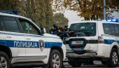 POLICIJSKA AKCIJA GNEV: Uhapšen osumnjičeni da je bacio bombu na kafeteriju u Beogradu POLICIJSKA AKCIJA GNEV: Uhapšen osumnjičeni da je bacio bombu na kafeteriju u Beogradu
