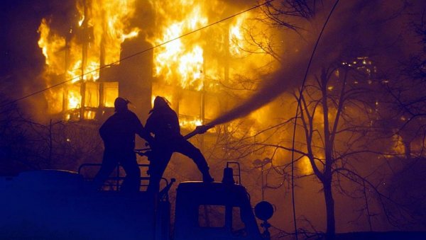 ПОСЛЕДИЦЕ НАТО АГРЕСИЈЕ ОСЕЋАЈУ СЕ И ДАНАС Јасна порука из Москве поводом злочина над Србима (ВИДЕО) ПОСЛЕДИЦЕ НАТО АГРЕСИЈЕ ОСЕЋАЈУ СЕ И ДАНАС Јасна порука из Москве поводом злочина над Србима (ВИДЕО)