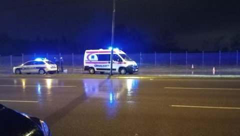 ДАНИМА ДИВЉАО АУДИЈЕМ ПО НИШКИМ УЛИЦАМА: Деветнаестогодишњак убио двоје људи, очевици сведоче - Призор је био стравичан ДАНИМА ДИВЉАО АУДИЈЕМ ПО НИШКИМ УЛИЦАМА: Деветнаестогодишњак убио двоје људи, очевици сведоче - Призор је био стравичан