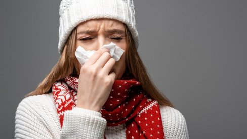 NIJE KORONA! Simptomi upale sinusa mogu da zavaraju, evo kako da znate šta je u pitanju NIJE KORONA! Simptomi upale sinusa mogu da zavaraju, evo kako da znate šta je u pitanju