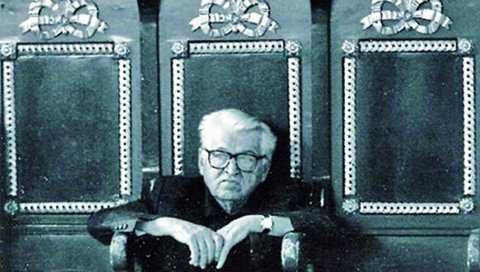 ДОБРИЦА ЋОСИЋ: Тито је у свом дугом политичком животу изговорио много противречности о националном питању, југословенству, социјализму... ДОБРИЦА ЋОСИЋ: Тито је у свом дугом политичком животу изговорио много противречности о националном питању, југословенству, социјализму...