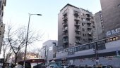 KAFA UZ MALU NOĆNU MUZIKU: Druženje za divljenje u Bulevaru Despota Stefana 68B KAFA UZ MALU NOĆNU MUZIKU: Druženje za divljenje u Bulevaru Despota Stefana 68B