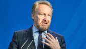 БАКИР ИЗЕТБЕГОВИЋ: Честитао сам Вучићу на уступљеним предметима о ратним злочинима БАКИР ИЗЕТБЕГОВИЋ: Честитао сам Вучићу на уступљеним предметима о ратним злочинима