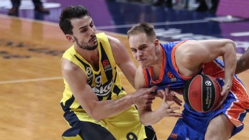 FENERBAHČE OSLABLJEN PRED ZVEZDU: Bivši igrač Partizana napustio Istanbul i potpisao za Barsu FENERBAHČE OSLABLJEN PRED ZVEZDU: Bivši igrač Partizana napustio Istanbul i potpisao za Barsu