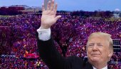 (УЖИВО ВИДЕО) ТРАМП СЕ ОБРАТИО ПРИСТАЛИЦАМА: Зауставићемо крађу! Наместили су изборе као никад до сада (УЖИВО ВИДЕО) ТРАМП СЕ ОБРАТИО ПРИСТАЛИЦАМА: Зауставићемо крађу! Наместили су изборе као никад до сада
