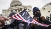 СТРАШНА ИЗЈАВА ДИРЕКТОРА ФБИ: Трампове присталице упоредио са Исламском државом СТРАШНА ИЗЈАВА ДИРЕКТОРА ФБИ: Трампове присталице упоредио са Исламском државом