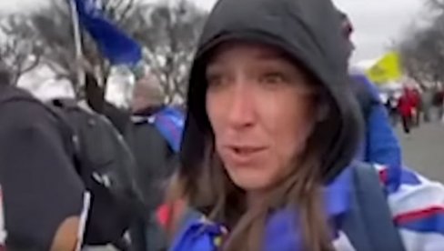 ПОСЛЕДЊИ СНИМАК ЖЕНЕ КОЈА ЈЕ УМРЛА У КАПИТОЛУ: Ево шта је поручила свету док је ишла ка згради Конгреса (ВИДЕО) ПОСЛЕДЊИ СНИМАК ЖЕНЕ КОЈА ЈЕ УМРЛА У КАПИТОЛУ: Ево шта је поручила свету док је ишла ка згради Конгреса (ВИДЕО)
