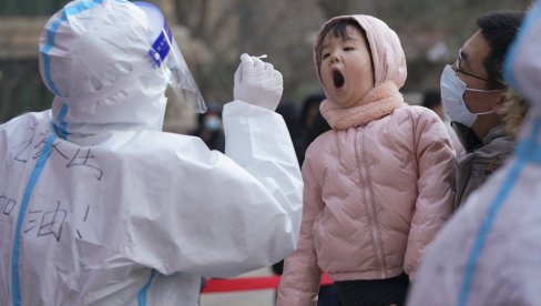 У КИНИ ВАКЦИНИСАНО 16 МИЛИОНА ЉУДИ: Број имунизованих се попео на 500 милиона У КИНИ ВАКЦИНИСАНО 16 МИЛИОНА ЉУДИ: Број имунизованих се попео на 500 милиона