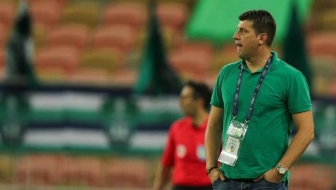 DA LI OVO ZNAČI POVRATAK NA MARAKANU? Vladan Milojević gledao Zvezda - Siti (FOTO) DA LI OVO ZNAČI POVRATAK NA MARAKANU? Vladan Milojević gledao Zvezda - Siti (FOTO)