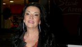 БОЖИНОВСКА ПОСТАЈЕ БАКА: Бојана Родић и Мирко Шијан објавили да чекају принову БОЖИНОВСКА ПОСТАЈЕ БАКА: Бојана Родић и Мирко Шијан објавили да чекају принову