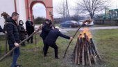SVEČANO PROSLAVLJENI BADNJI DAN I BOŽIĆ: U Vraki i Skadru obeleženi praznici SVEČANO PROSLAVLJENI BADNJI DAN I BOŽIĆ: U Vraki i Skadru obeleženi praznici