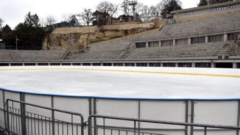 ZIMSKI RASPUST U 10 CENTARA: Besplatni sportsko-rekreativni programi za đake od 3. do 21. januara ZIMSKI RASPUST U 10 CENTARA: Besplatni sportsko-rekreativni programi za đake od 3. do 21. januara