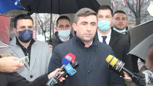 ZAJEDNICA PRAVDE I NAPRETKA: Mladi gradonačelnik Bijeljine o Danu Republike Srpske ZAJEDNICA PRAVDE I NAPRETKA: Mladi gradonačelnik Bijeljine o Danu Republike Srpske