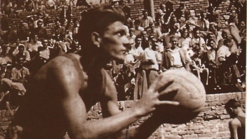 ON JE ZASLUŽAN ZA USPON KOŠARKE U EVROPI: Vilmoš Loci (1925-1991), virtuoz igre pod obručima i legenda zrenjaninskog Proletera ON JE ZASLUŽAN ZA USPON KOŠARKE U EVROPI: Vilmoš Loci (1925-1991), virtuoz igre pod obručima i legenda zrenjaninskog Proletera